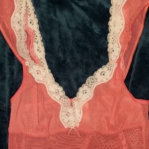 Gapbody apricot and cream lace/mesh night tank